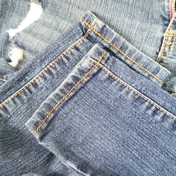 Almost Famous Skinny Jeans - Picture 10 of 11